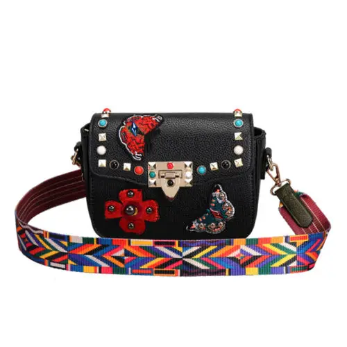 Новинка 2017 многоцветная сумка с заклепками женская тоут на ремне плечо