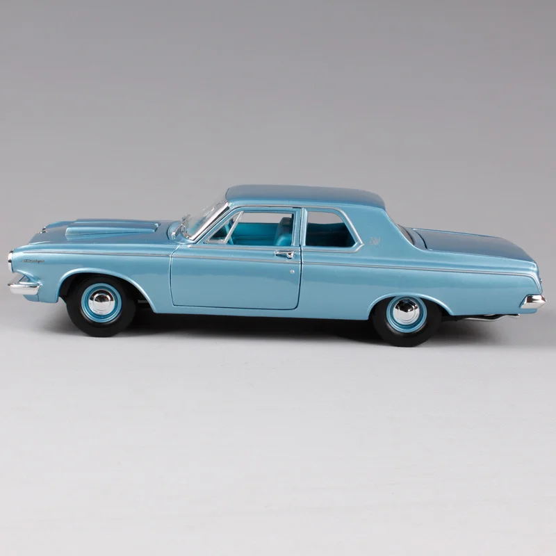 Maisto 1:18 1963 dodge 330 синий автомобиль литье под давлением для вентиляторов 295*105*80 мм