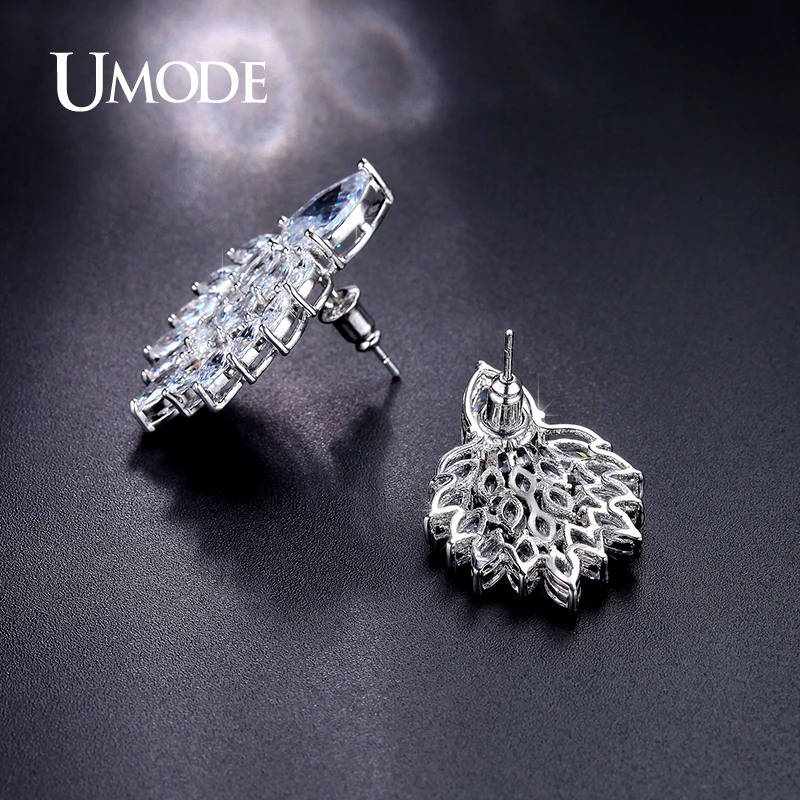 Женские серьги-гвоздики с кристаллами на Рождество | Украшения и аксессуары