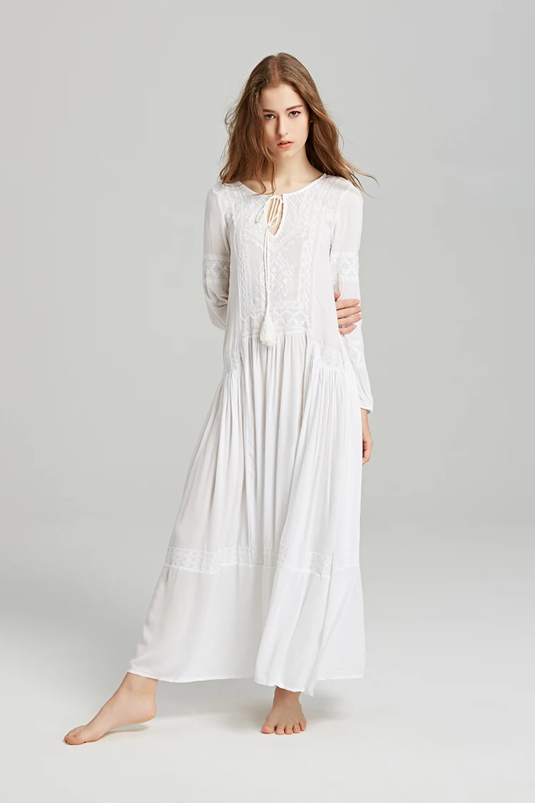 

JSXDHK Boho People Holiday Ball Gown Dress 2018 Summer Women Embroidery Red Cotton Embroidery Ethnic Loose Waist Long Dress