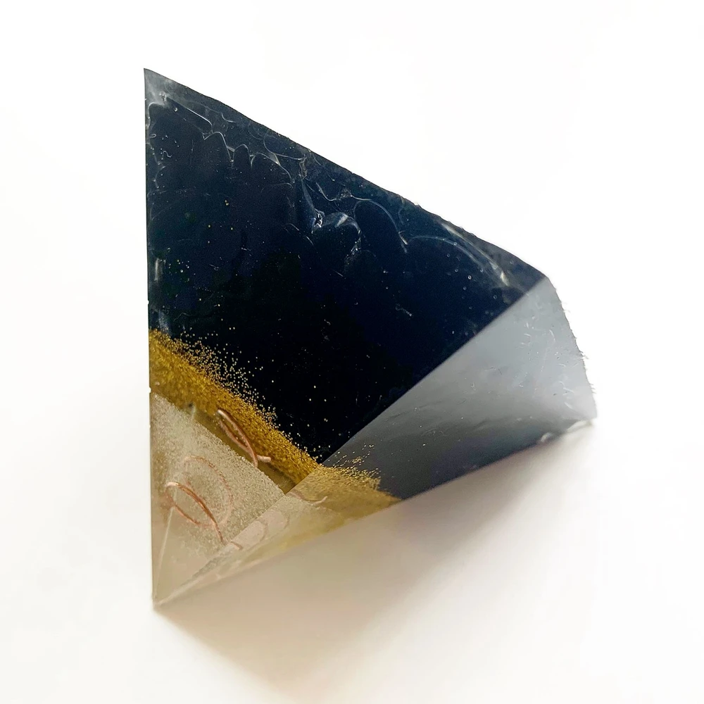 Природные черные обсидиановые бусины кристалл каменная Пирамида Orgonite