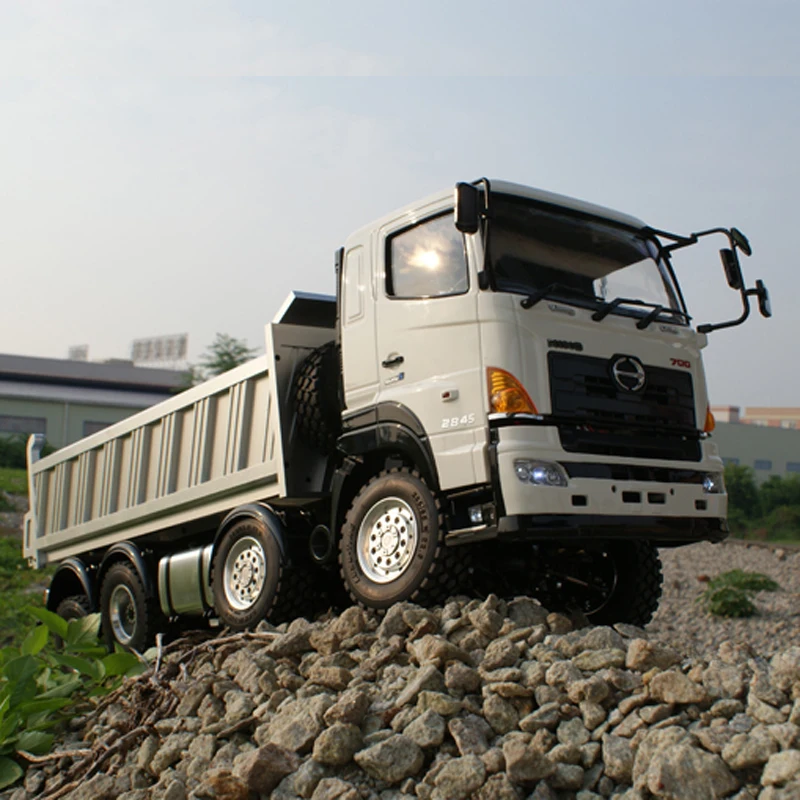 1/14 грузовиков Hino700 полный привод 8X8 гидравлический самосвал с высоким крутящим