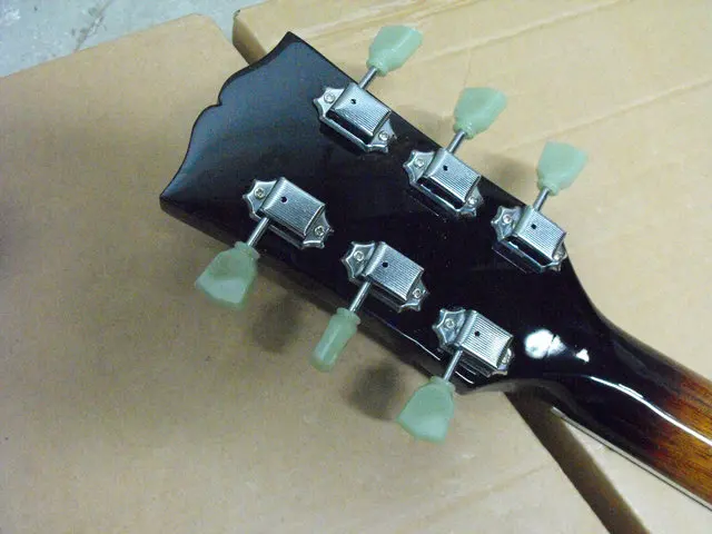 Гитара оптовая продажа Высокое качество старинные солнечные лучи LP G обычай