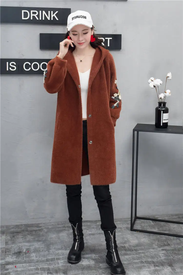Весенний женский свитер из искусственной норки, женский Кардиган с длинным рукавом, свободная Толстая вязаная верхняя одежда с капюшоном и вышивкой, длинное пальто M137