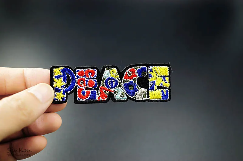 PEACE(Размер: 2,4X7,7 см) вышитая нашивка с железом для шитья, аппликация, значок, наклейки для одежды, аксессуары для одежды