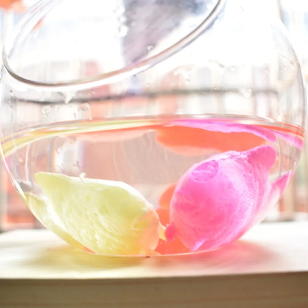 Домашний аквариум с декоративными кристаллами для почвы Золотая рыбка в форме