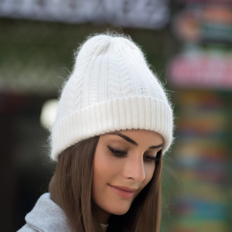 Женские зимние шапки вязаные шерстяные облегающие плотная теплая шапка из