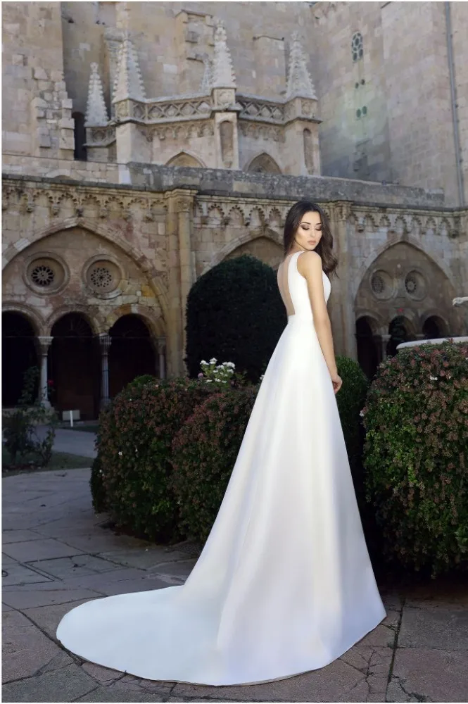 Vivian's Bridal простое летнее светоотражающее атласное свадебное платье