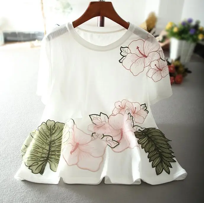 Women's Spring summer flower patch embroidery Shirt Female Vintage Loose Casual cotton Shirt Blouse TB1339