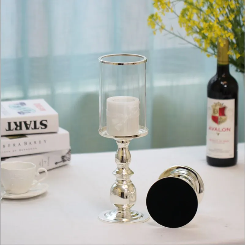 Европейский высококачественный посеребренный подсвечник из кованого железа для