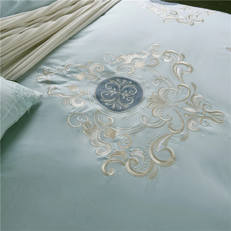 

2019 Egyptian Cotton Luxury European Exquisite Embroider Bedding Sets Include Duvet Cover+Bed Sheet+Pillowcases