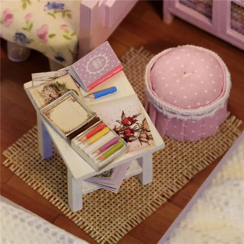 Милые семьи DIY мебель для кукол сладкий солнечный свет ручной работы маленький