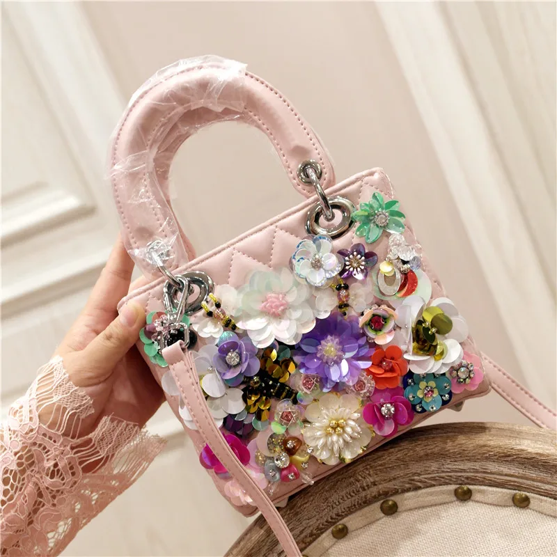 Новинка Весна 2018 ручная работа Алмазный жемчуг накладная наплечная ромбовидная