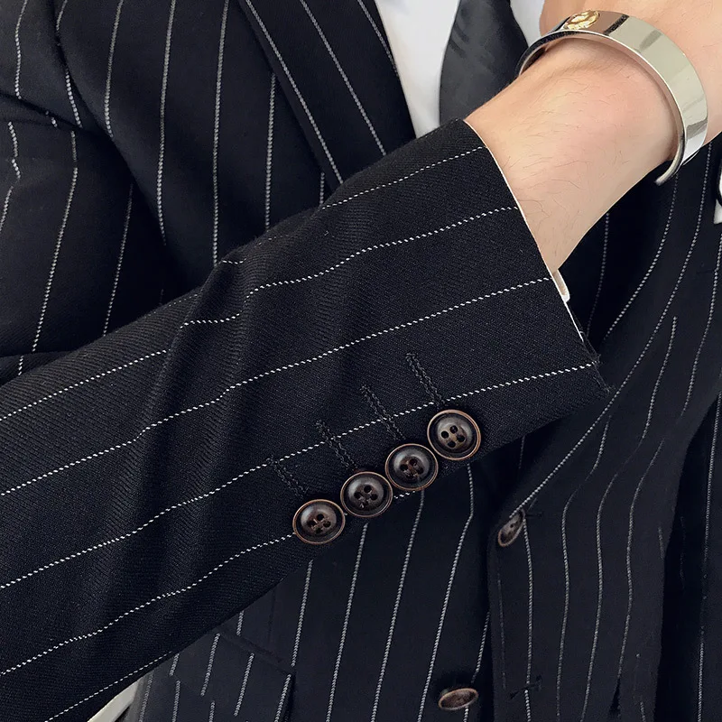 

Men's Business Striped Slim Suit Three-piece Korean Groomsman Suit Costume Pour Homme