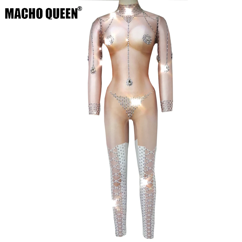 Боди телесного цвета с блестящими стразами комбинезон кристаллами карнавальный