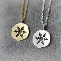 daisies 1pc christmas gift necklace lovely cutout snowflake round pendant necklace for women girls statement jewelry collier