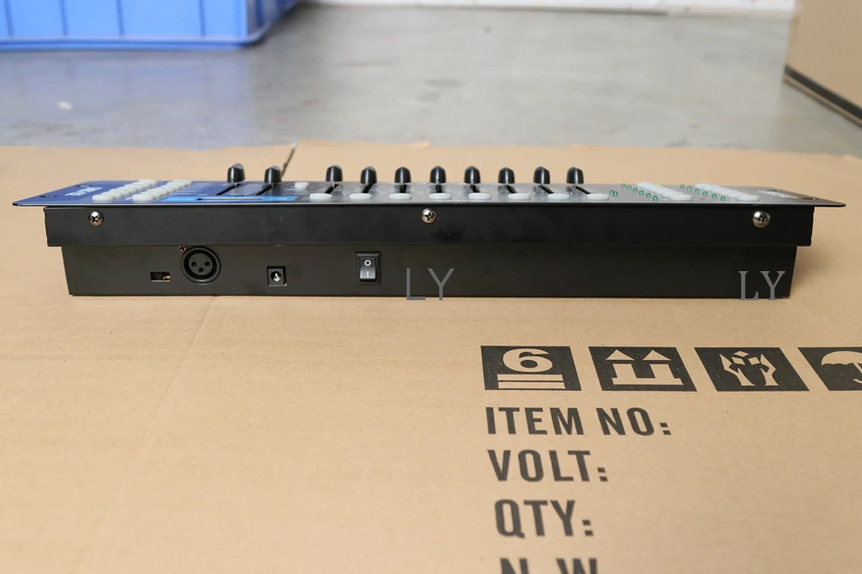 Бесплатная доставка 192 DMX контроллер для освесветильник сцены каналов DMX512 DJ