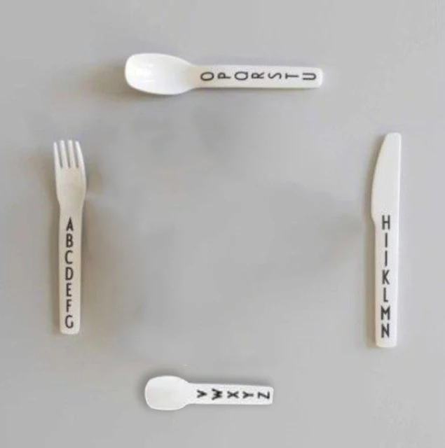 Children's Alphabet Plate Baby Anti-fall Dishes Number Letter Tray Food Supplement Training Triangle Rectangle Tableware 1258 - Цвет: Knife and fork set