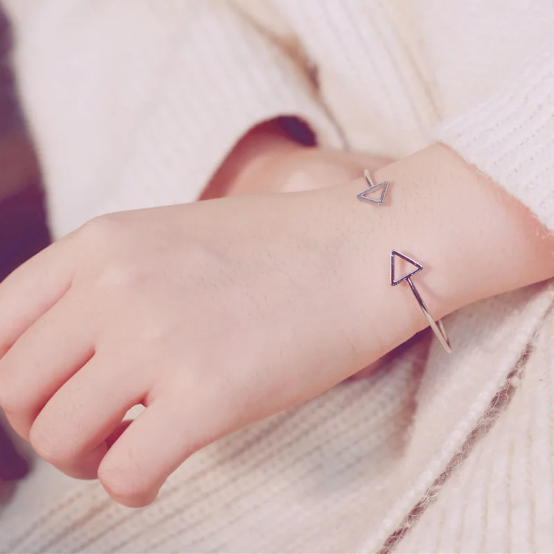 2018 Новый корейский простой открытый браслет студентка прилива универсальные