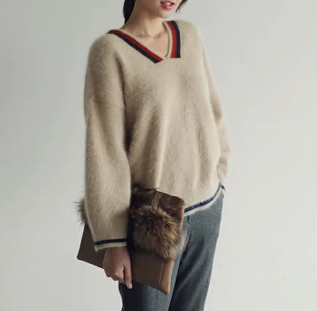 Женский свободный свитер в Корейском стиле с глубоким v-образным вырезом