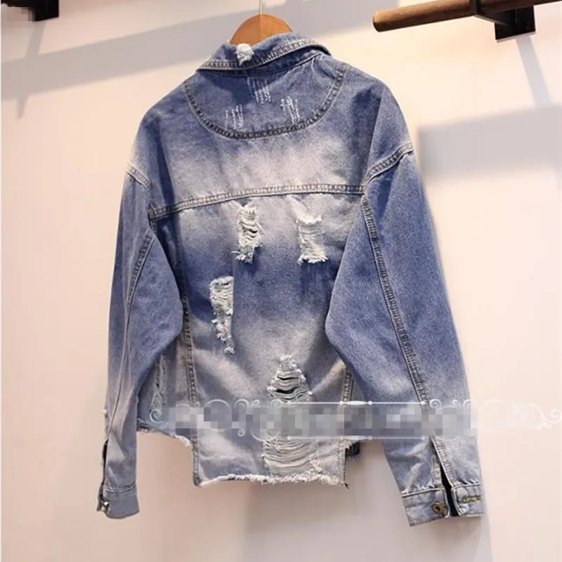 

Women Jean Jacket Light Blue Bomber Denim Jakcets Casual Ripped Jeans Coat Long Sleeve Hole Loose Spring Autumn Coat YQ63