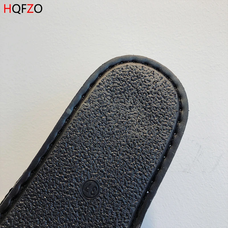 Женские шлепанцы из джинсовой ткани HQFZO на плоской платформе с цветами сланцы для