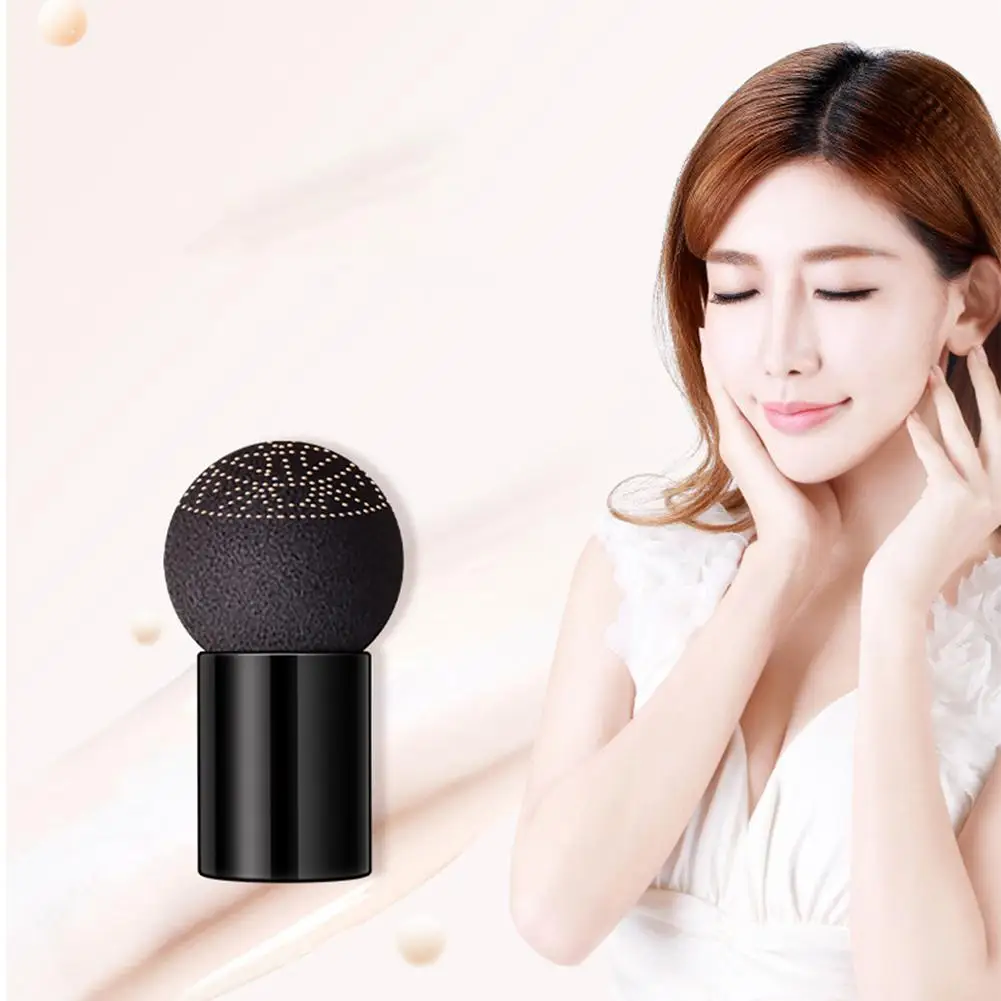 HobbyLane Air Cushion CC Cream Concealer Makeup Finish Moisturizing BB Mushroom head air cushion bb cream |