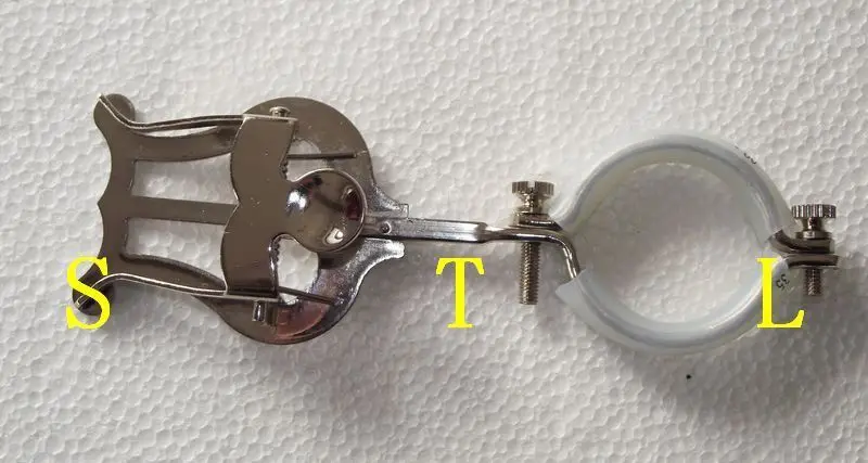 

New Flexible Clarinet Bell Lyre