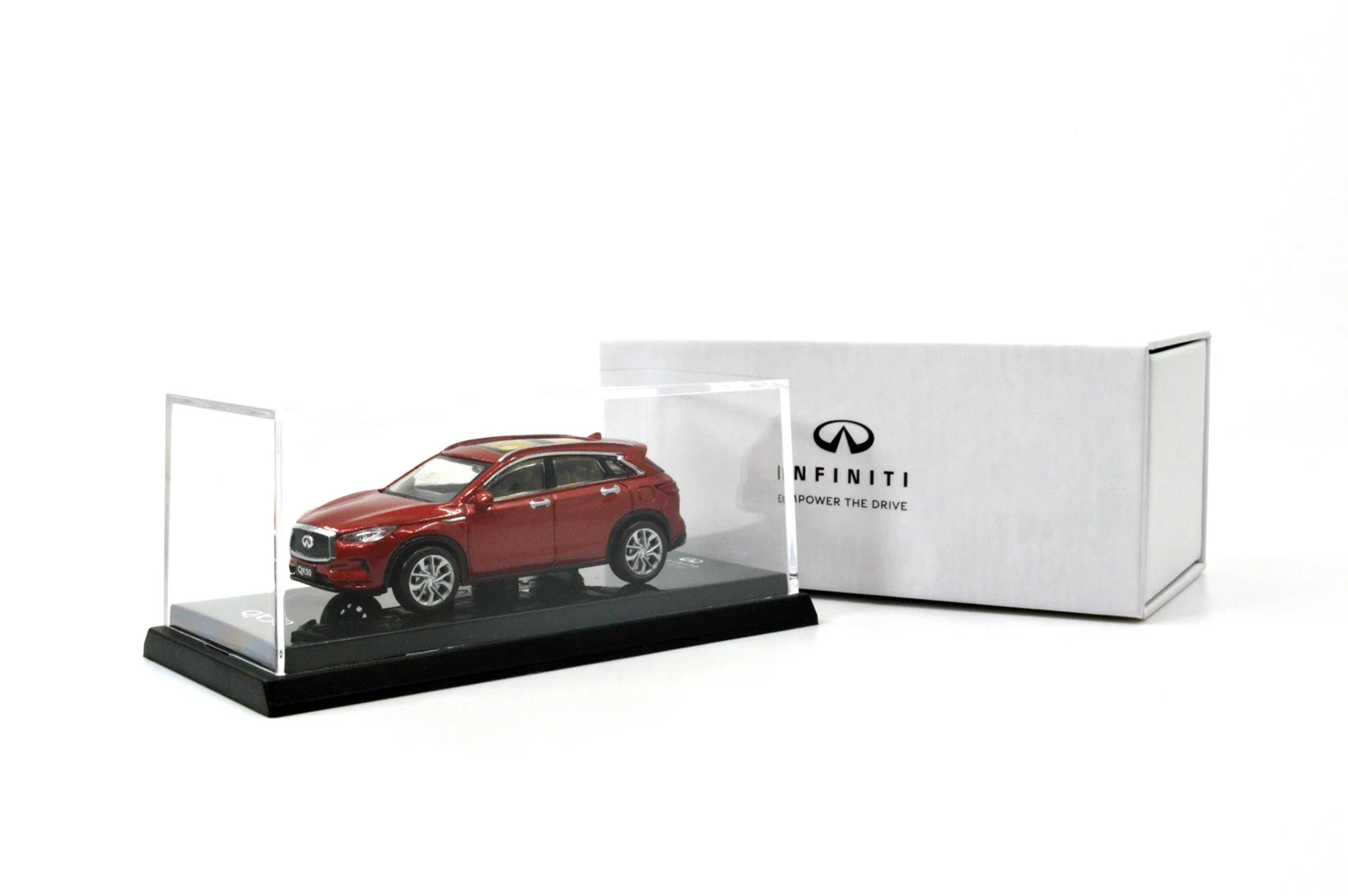 1/64 1:64 масштаб Infiniti QX50 2018 красная литая металлическая игрушка Миниатюрная модель