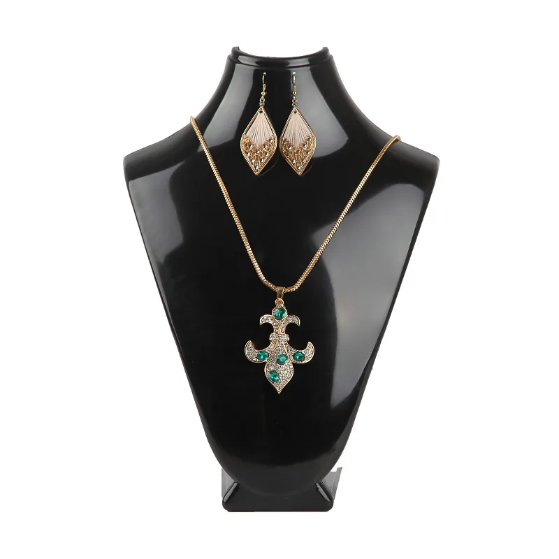 

3pcs Jewelry Display Bust Stand Acrylic Jewelry Necklace Storage Box Earring Organizer Jewelry Box Jewelry Stand Holder