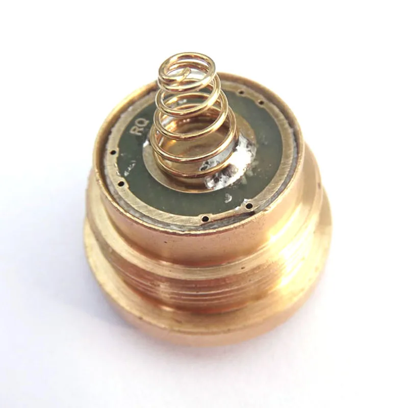 Чистая латунь База 1xcree XM-L2 U3 1800 Люмен светодиодный вклинивание для C8 фонарик