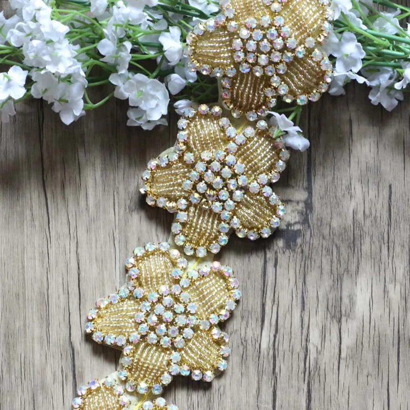 

Free Shipping 1 yard Rhinestone Flower Chain Bridal Sash Rhinestone Trim Flower Applique Wedding DIY Accessories LSRT101