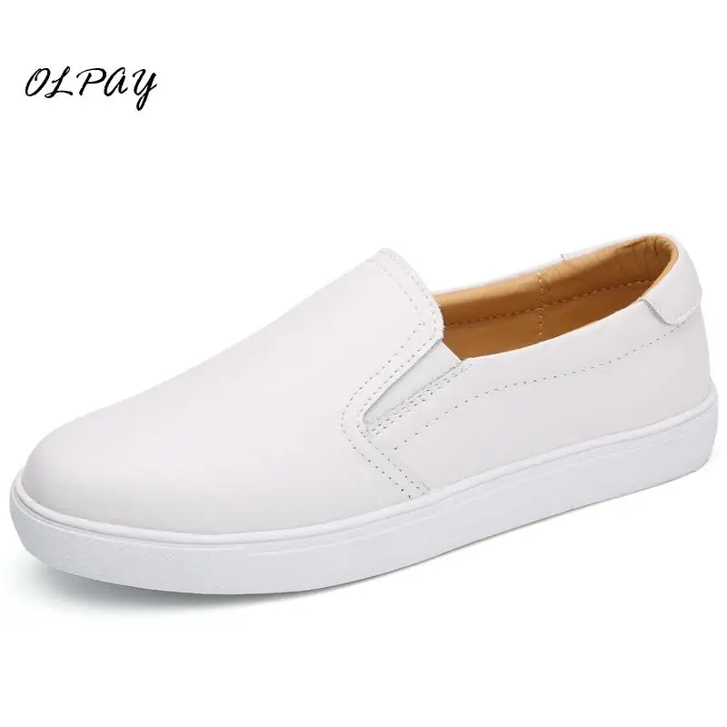 Новинка 2019 года сезон весна кожаные лоферы на плоской подошве удобная женская