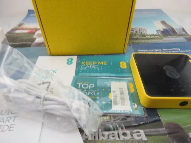 Новинка | Разблокированный EE Alcatel Y854 4G Мобильный широкополосный WiFi черный/желтый