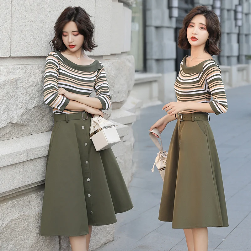 2018 autumn and winter new ladies dress striped slim knitting Shirt + A word two-piece Dress | Женская одежда