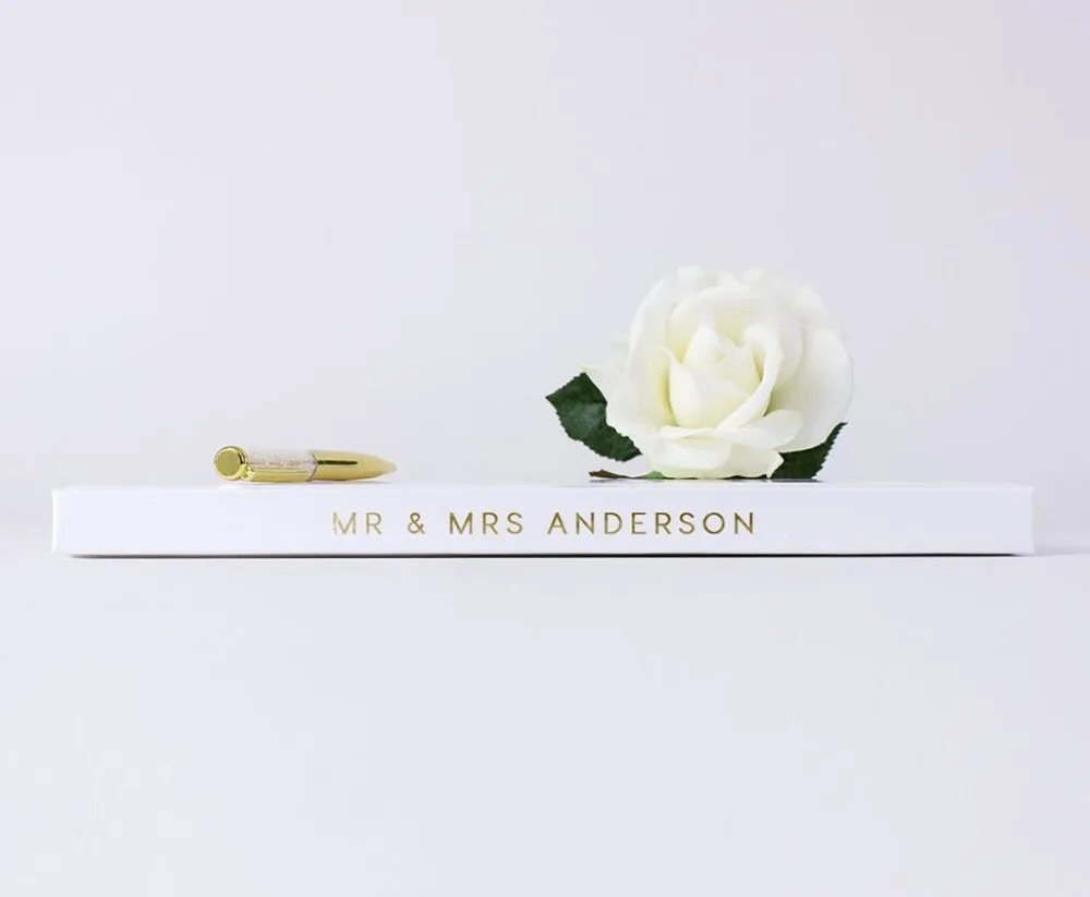 Женская книга с золотой каллиграфией альтернативная Гостевая именами на заказ и