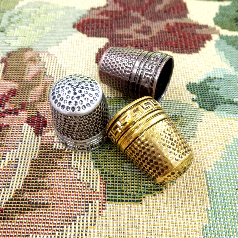 Наперсток для шитья протектор пальцев классический узор булавки иглы