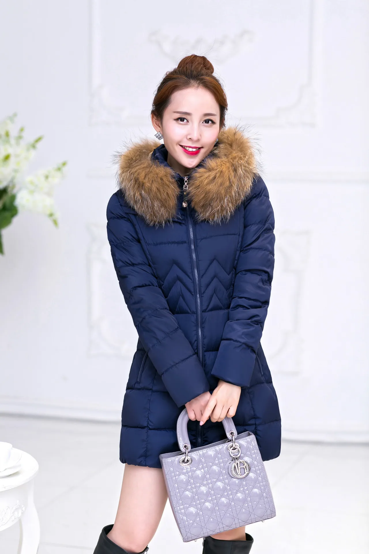 хороший зимний пуховик женский. красивые пуховики. хороший зимний пуховик женский. самые красивые пуховики женские. красивый пуховик женский.