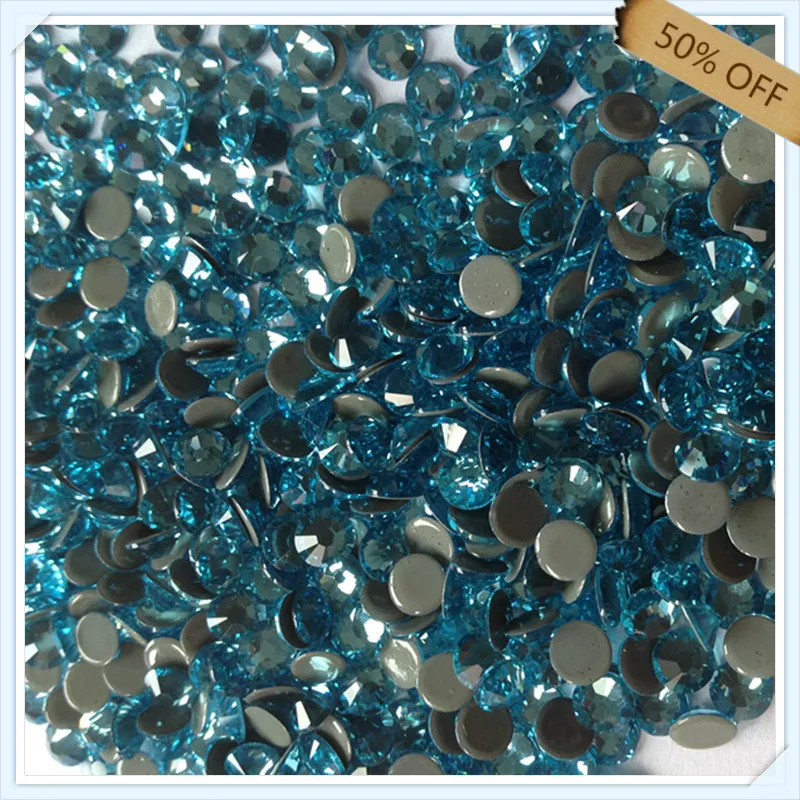

top quality super shiny free shipping size ss16 4mm AQUAMARINE color with 1440 pcs each pack ; diamond stone for GARMENTS