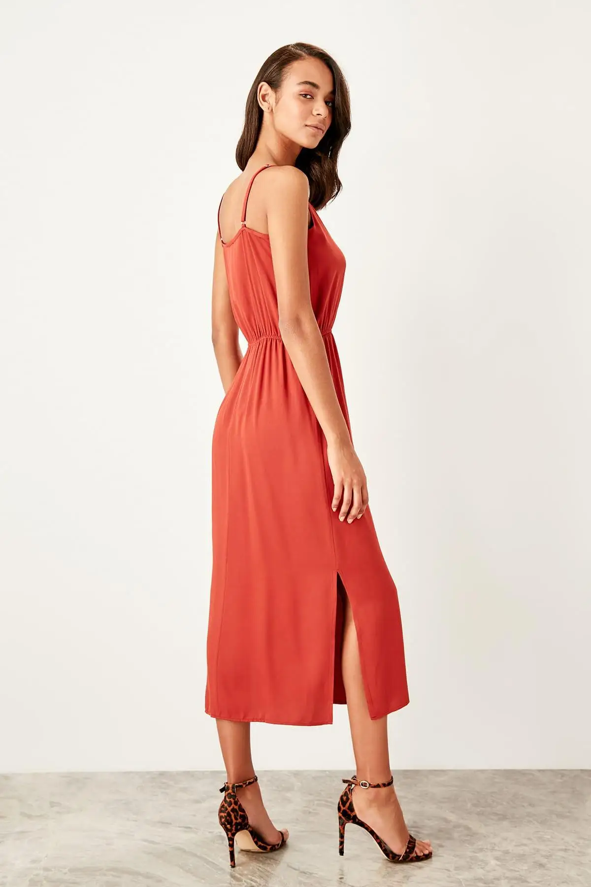 Trendyol плитка платье с разрезами TWOSS19ST0132|Женские платья| |