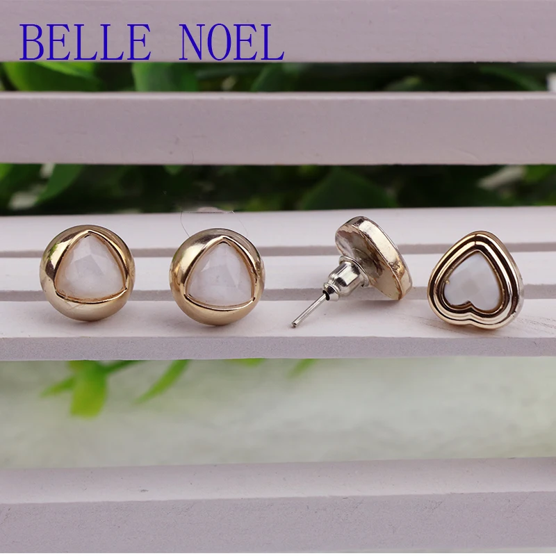 Серьги-гвоздики в форме красного сердца из смолы с кристаллами серьги подвеской