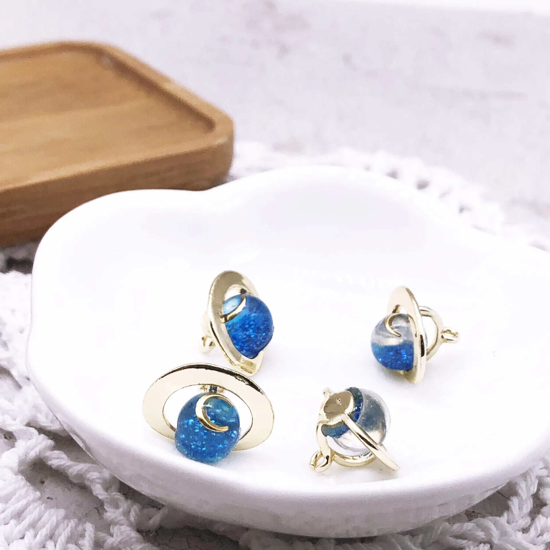 10 шт./пакет Креативные 3D Луна планеты звезды Эмаль Подвески Золотой Тон Металл