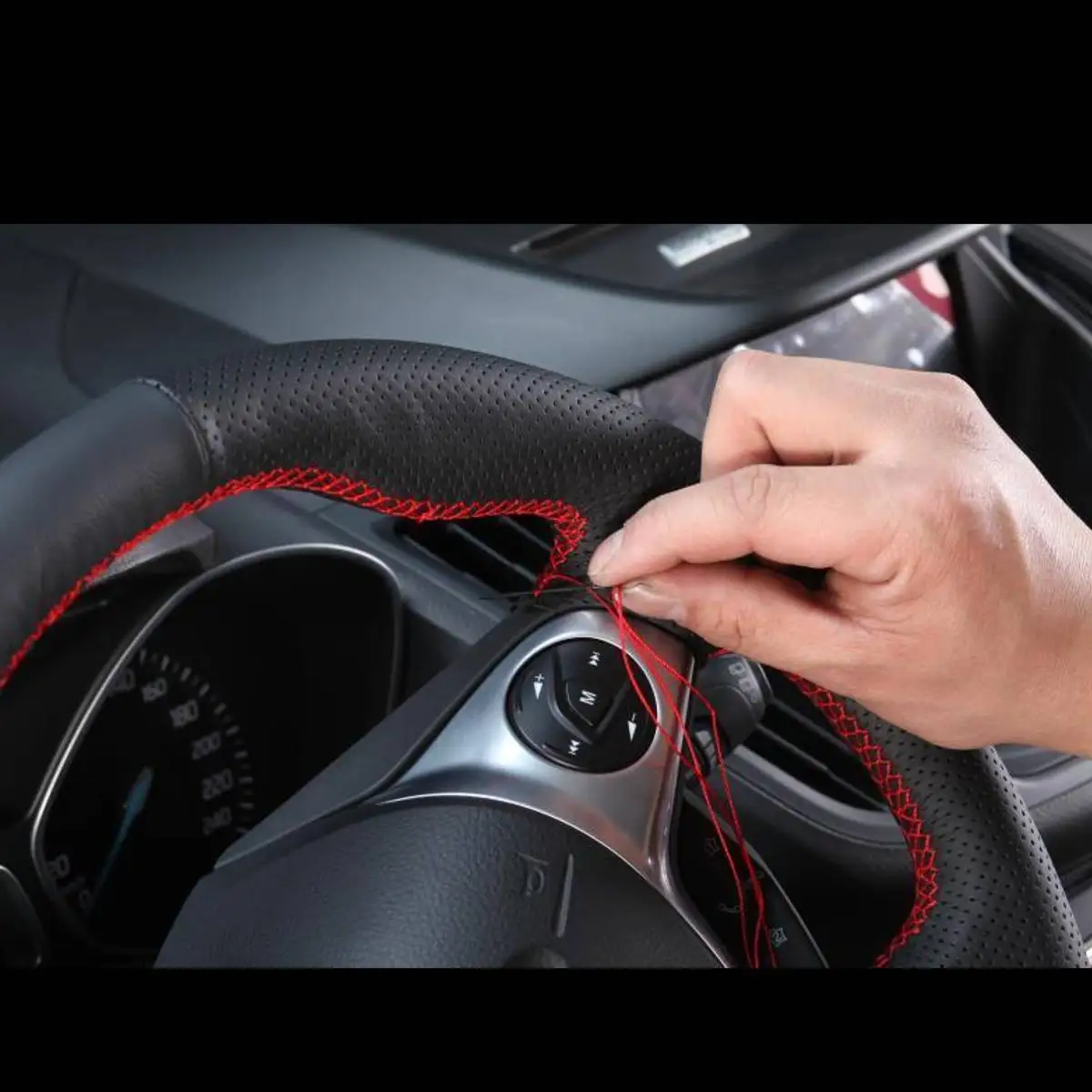 Черный/красный чехол на руль из натуральной кожи DIY для hyundai Elantra 2011- Avante i30 2012- аксессуары для интерьера