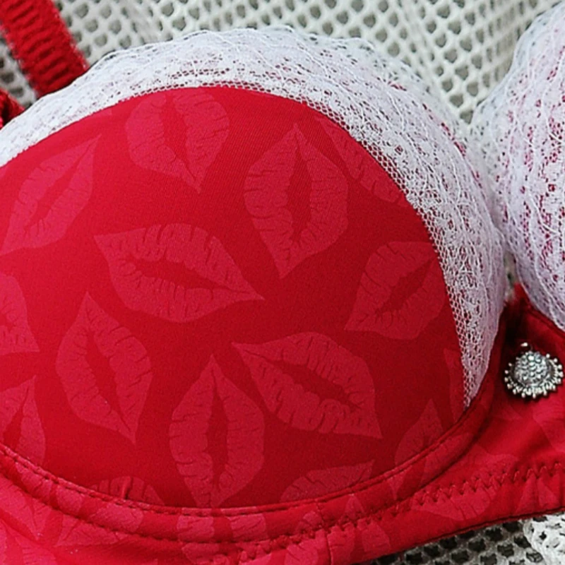 Пуш ап хлопковый кружевной комплект с бюстгальтером толстой чашечкой и