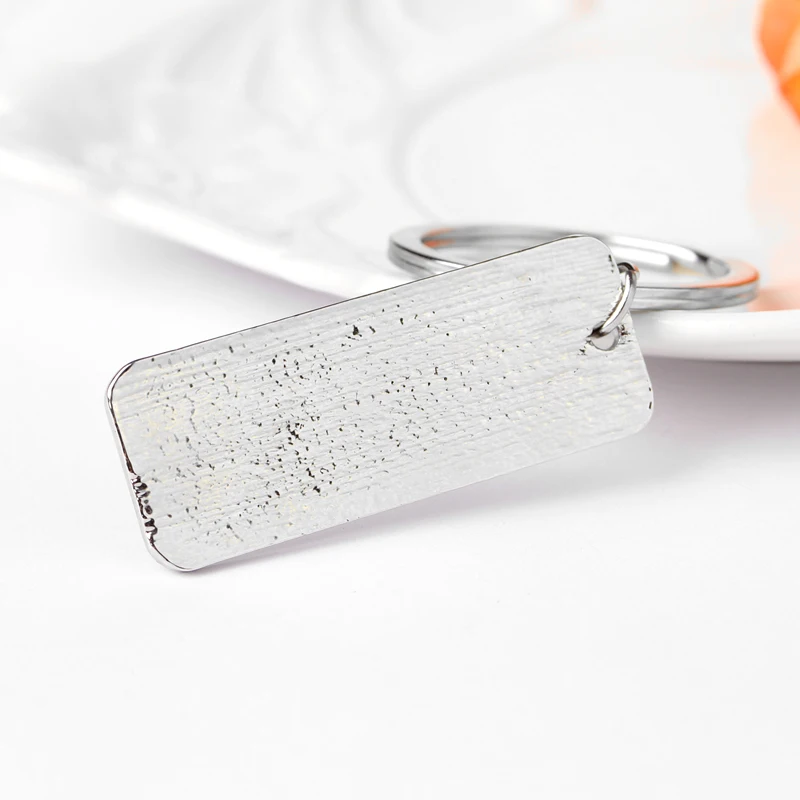 Эмалированный горизонтальный брелок для ключей Медвежонок с медведем |