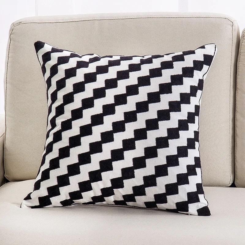 Modern Black And White Pillow Case Simple Geometric Embroidery Pillow Cover Comfortable Hidden Zipper Cushion Cover Available