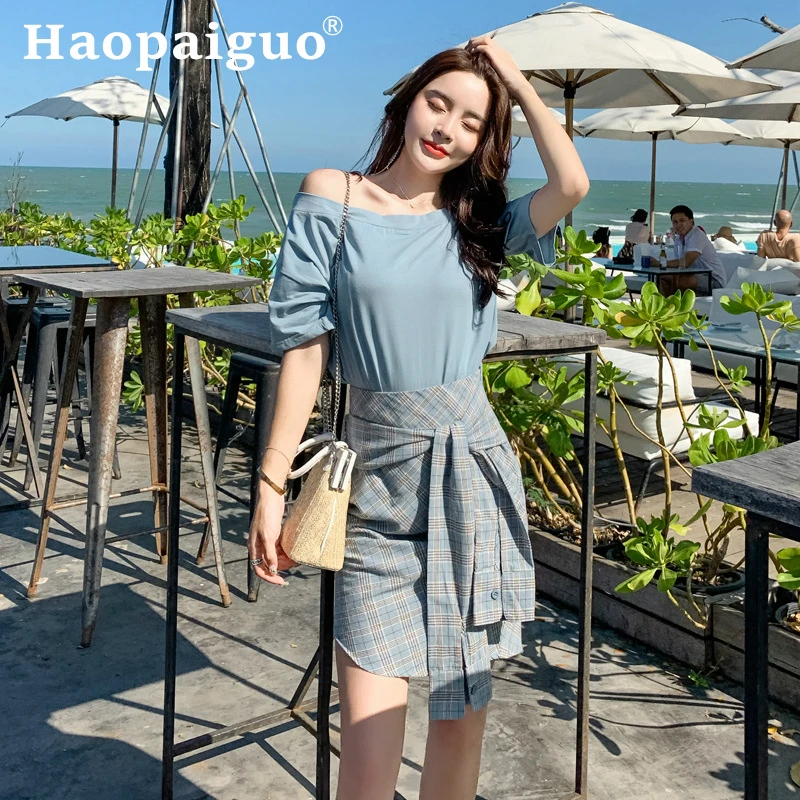 

Plus SIze 2019 Summer Korean Elegant Two Piece Set Slash Neck Blue Tshirt and Corset Mini Print Plaid Skirt Women 2 Piece Set