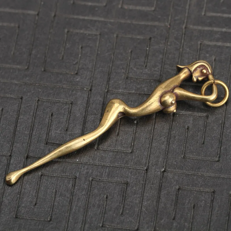 Women Keychain Твердая медь красота голый женский брелок кулон винтаж латунь металл Mutilfunction Висячие ушные палочки ложка Ключ Подвески с цепочками - Цвет: Women Keychain