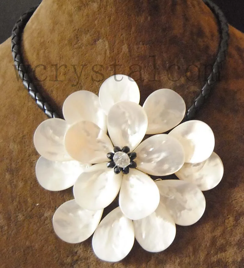 Очаровательная белая Морская раковина цветок черный прозрачный кристалл