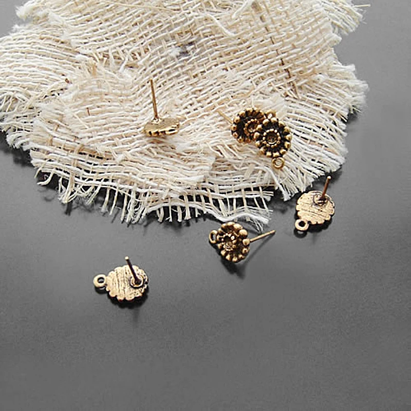 

20PCS Flower 9MM Rhinestone hole 2MM Antique Style Alloy and Steel Needle Flower Stud Earring Diy Jewelry Findings Accessories